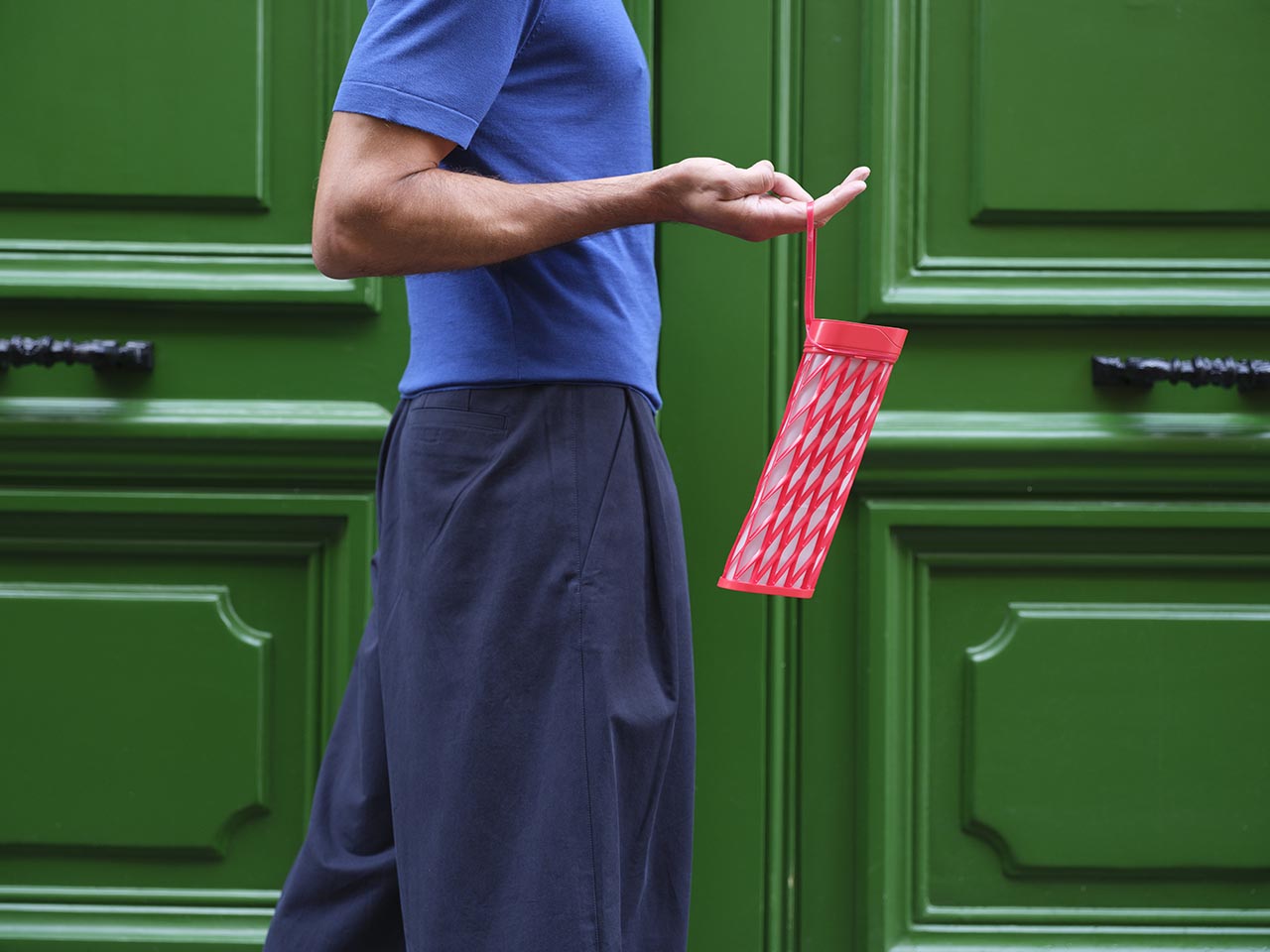 Hydration Made More Cool With the Collapsible elio Water Bottle